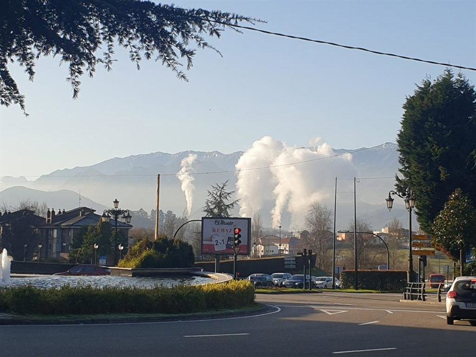 Archivo - Contaminación ambiental.