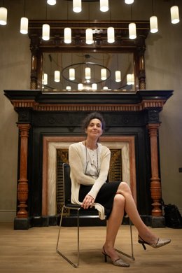 La presidenta de Trea Capital y de la fundación Tanja, Rosa Cañadas, posa durante la presentación de su candidatura como presidenta del Cercle d’Economia, a 23 de mayo de 2022, en Barcelona, Cataluña (España). 