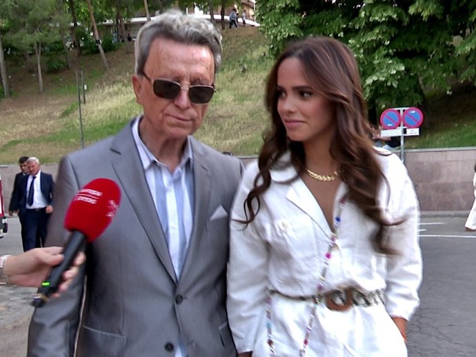 JOSÉ ORTEGA CANO Y SU HIJA GLORIA CAMILA