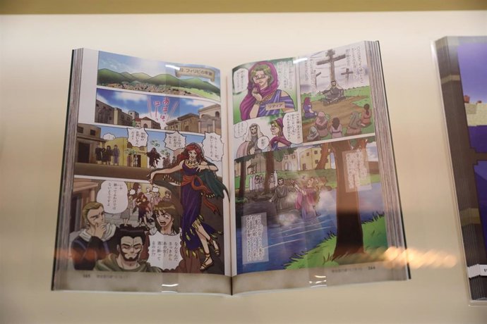 Archivo - Un comic manga es uno de los ejemplares de las 1.600  biblias en más de 1.900 lenguas distintas que componen la exposición 'La Biblia. Un viaje por las lenguas del mundo', propulsada por el coleccionista andorrano, Pere Roquet, y que podrá vis