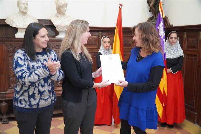 La presidenta del Govern, Francina Armengol, declarada 'Visitante distinguida' por parte del Consejo Municipal de Rosario