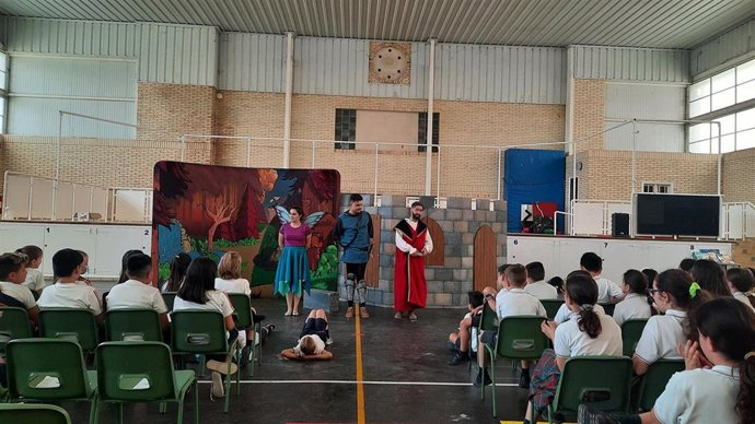 Acto de entrega de certificiados.