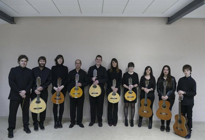 Rondalla Tres Olmas.