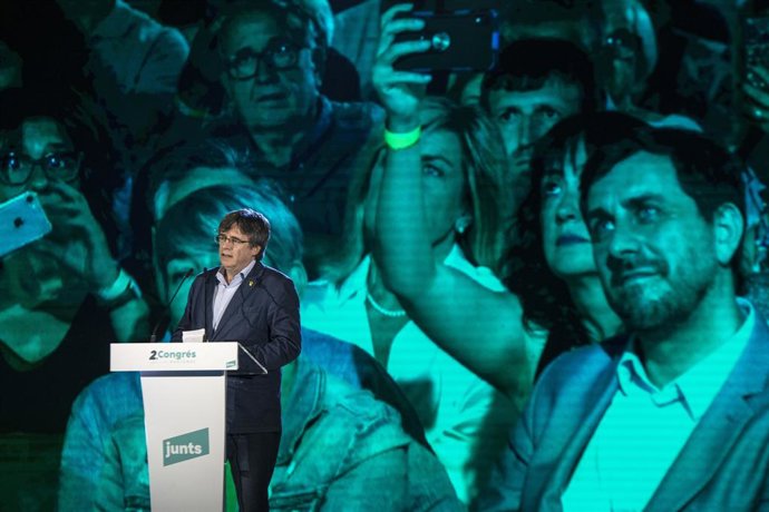 L'expresident de la Generalitat Carles Puigdemont en el congrés de Junts a Argelers (Frana)