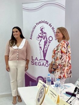 La candidata número 4 del PP de Córdoba al Parlamento Andaluz, Beatriz Jurado, en el acto de inauguración de la nueva sede de la Asociación de Mujeres Feministas La Segaora en Montoro