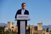 El presidente del PP señala que un Gobierno que "se escaquea" y centrado en "resistir" no "merece gobernar"