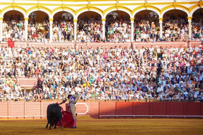 Imagen de 6 de mayo de una corrida de toros en la Real Maestranza de Sevilla. 