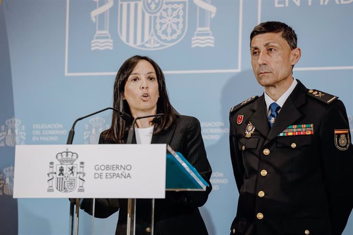 La delegada del Gobierno en la Comunidad de Madrid, Mercedes González, y el jefe superior de Policía de Madrid, Manuel Soto Seoane, ofrecen datos sobre el 'Plan de Actuación contra las bandas juveniles', en la Delegación del Gobierno, a 11 de mayo de 20