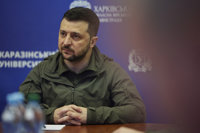 Ucrania acusa a Hungría de "ponerse otra vez de parte del mal" por dudar de la salud mental de Zelenski