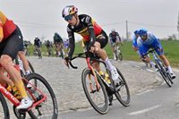 El belga Van Aert, primer líder del Critérium du Dauphiné