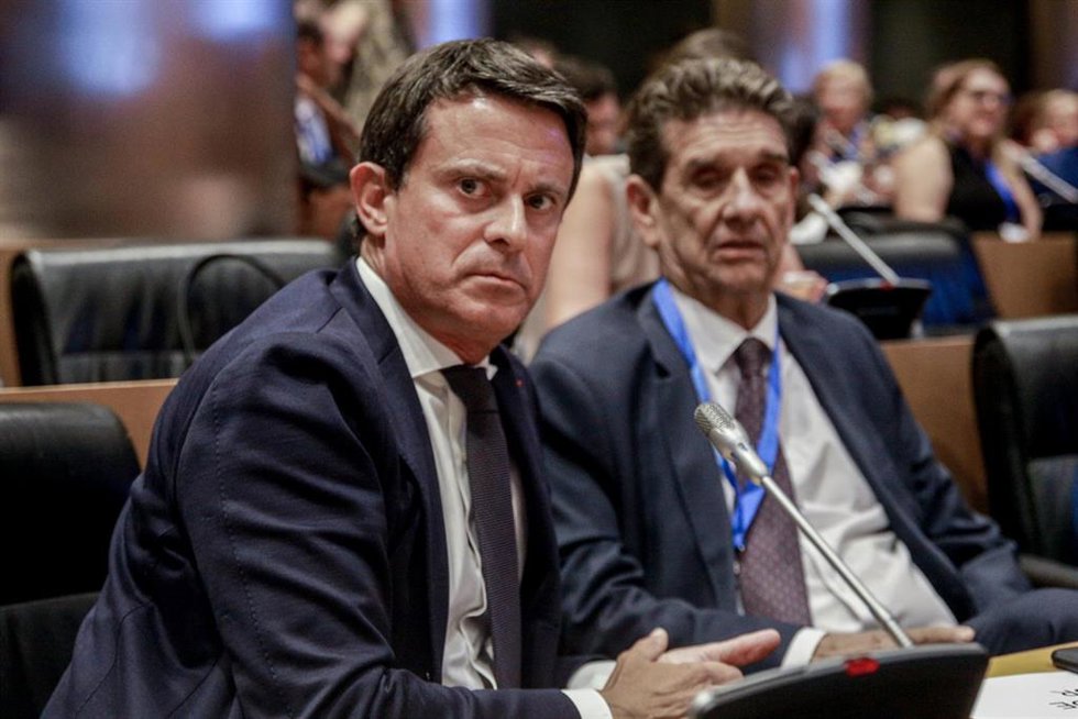 Archivo - El ex primer ministro francés Manuel Valls