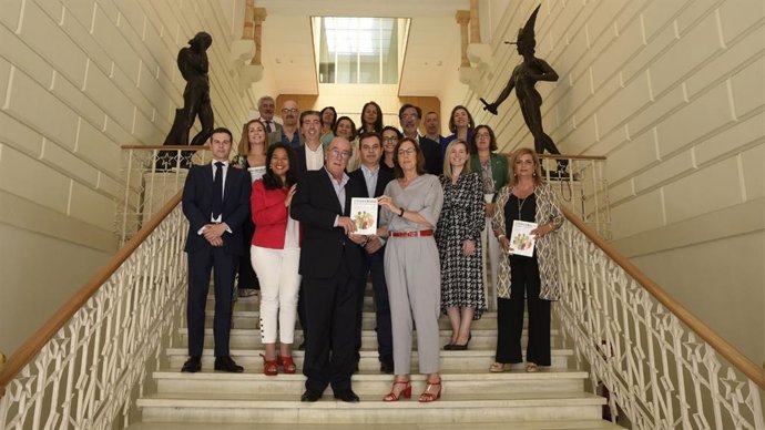Fundación Diversidad presenta 'Diversidad & Inclusión. Teoría y práctica de la gestión en la empresa' (editorial LoQueNoExiste), el manual que vincula la gestión de la diversidad con el bienestar laboral
