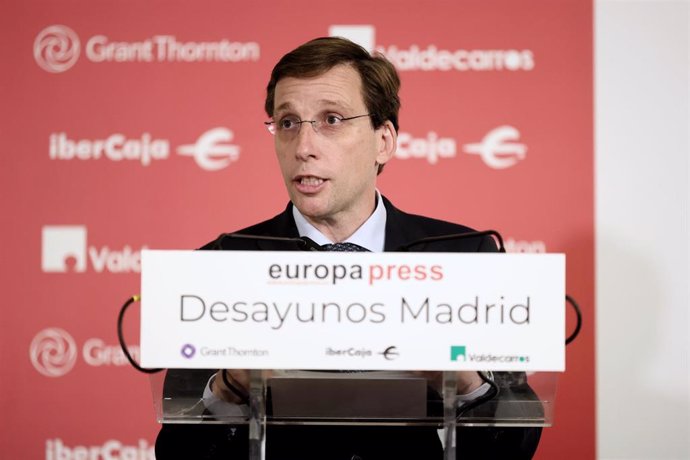 El alcalde de Madrid, José Luis Martínez-Almeida, interviene en un Desayuno Informativo de Europa Press, en el Hotel Villa Magna, a 6 de junio de 2022, en Madrid (España).