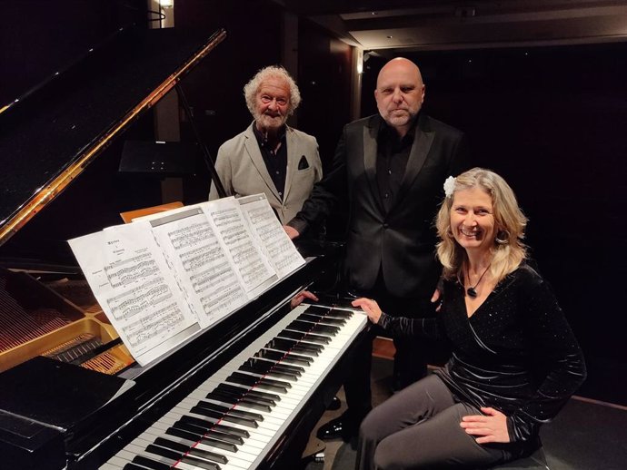 Francisco Arbós, Cornelia Lenzin y Alfonso García-Valenzuela ofrecen un recital de canto y piano en Thyssen Málaga