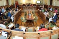 Vox se queda solo en el Pleno de Valladolid en la moción para paralizar talleres sobre igualdad por "adoctrinamiento"