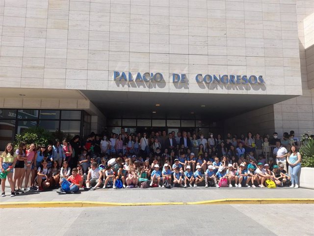 Foto de familia de la entrega de galardones del XXI Premio de Medio Ambiente.