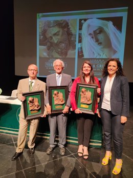 Presentación del libro "La historia de la Hermandad de la Vera Cruz de Mairena del Alcor"