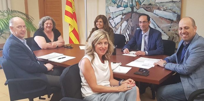 A finales de 2020, el Gobierno de Aragón completó la primera fase de la digitalización de los libros registrales con la labor realizada en los Reunión de los equipos de Justicia de Aragón y La Rioja