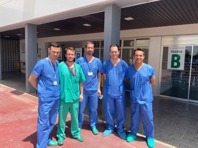 Profesionales de la Unidad Traumatologia Infantil del Hospital Universitario Reina Sofía de Córdoba.