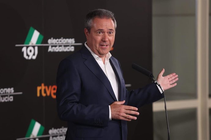 El candidato socialista a la presidencia de la Junta, Juan Espadas, valora su participación en el debate celebrado por RTVE.