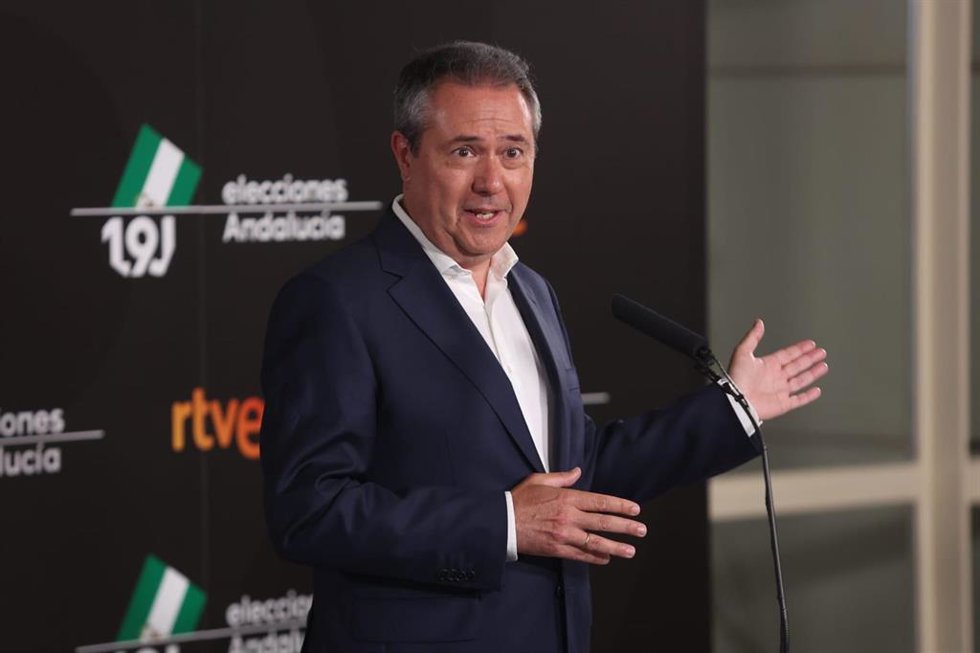 El candidato socialista a la presidencia de la Junta, Juan Espadas, valora su participación en el debate celebrado por RTVE.