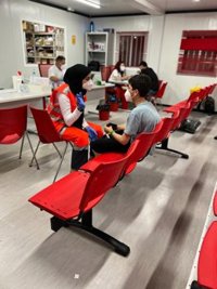 Cruz Roja atiende en el Puerto de Almería a 56 personas tras el rescate de siete pateras este lunes