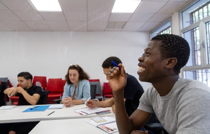 Jóvenes extutelados participantes en el programa 'Acompaña' de Cruz Roja.