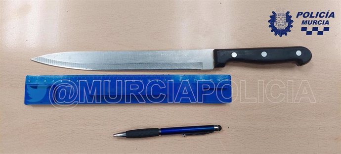 Imagen del cuchillo intervenido por la Policía Local de Murcia