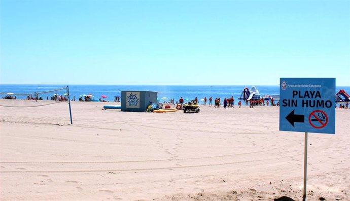 Playa sin humos en Estepona (Málaga)