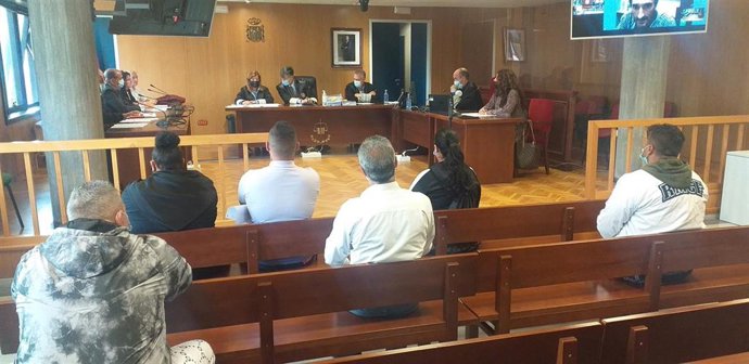 Un clan familiar acepta penas que suman 9 años de cárcel por vender droga en Vigo y en la prisión de A Lama.