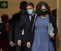 La oposición acusa a Oltra de "mentirosa" mientras el PSPV respeta sus alegaciones y Compromís y UP confían en ella