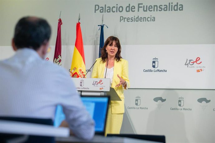 La Consejera De Igualdad Y Portavoz Del Gobierno Regional, Blanca Fernández, Comparece En Rueda De Prensa.