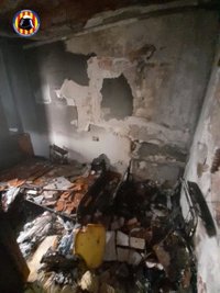 Tres personas atendidas por inhalación de humo en el incendio de una vivienda en Gandia