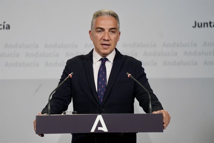 El portavoz del Gobierno andaluz, Elías Bendodo, en la rueda de prensa posterior a la reunión del Consejo de Gobierno.