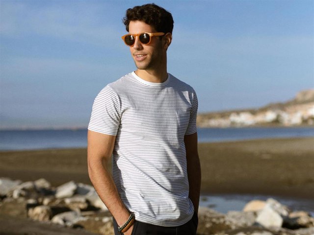 La firma de moda masculina Boston presenta su nueva colección para el verano 2022