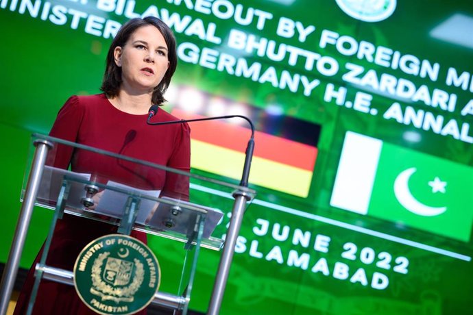 La ministra de Asuntos Exteriores de Alemania, Annalena Baerbock, durante su visita a la capital de Pakistán, Islamabad