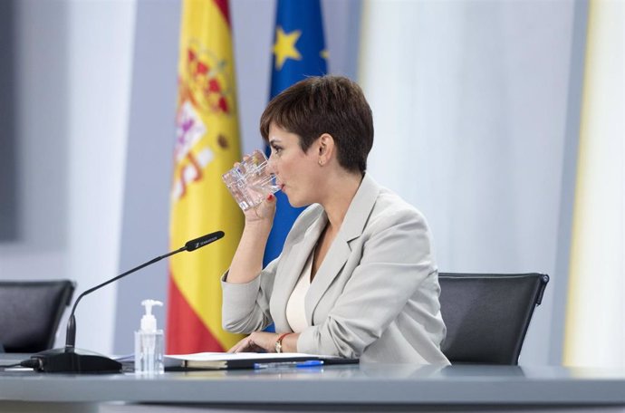 La ministra Portavoz, Isabel Rodríguez, durante una comparecencia tras la reunión del Consejo de Ministros, en La Moncloa, a 7 de junio de 2022, en Madrid (España).