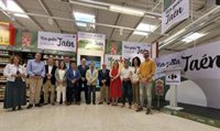 El centro Carrefour en Jaén acoge una muestra con más de 40 productos agroalimentarios de la provincia