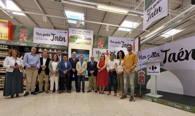 Apertura de la muestra con productos de Jaén.