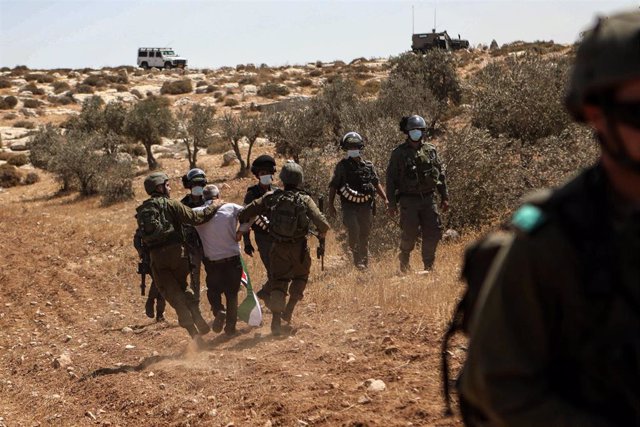 Archivo - Manifestación contra la confiscación de tierras en CIsjordania