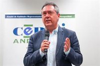 Espadas confía en atraer votantes "de centro" tras el debate y cree que Moreno tiene "un problema" con Ayuso