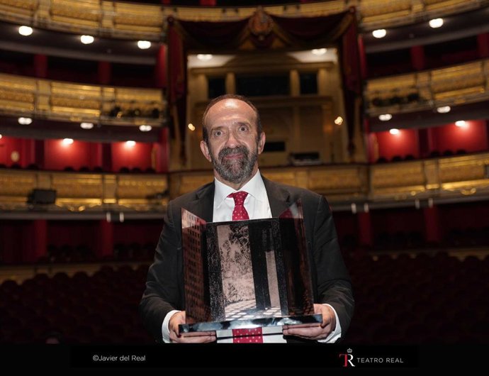 El Teatro Real celebra sus primeros premios con una gala dedicada a la mezzosoprano Teresa Berganza.
