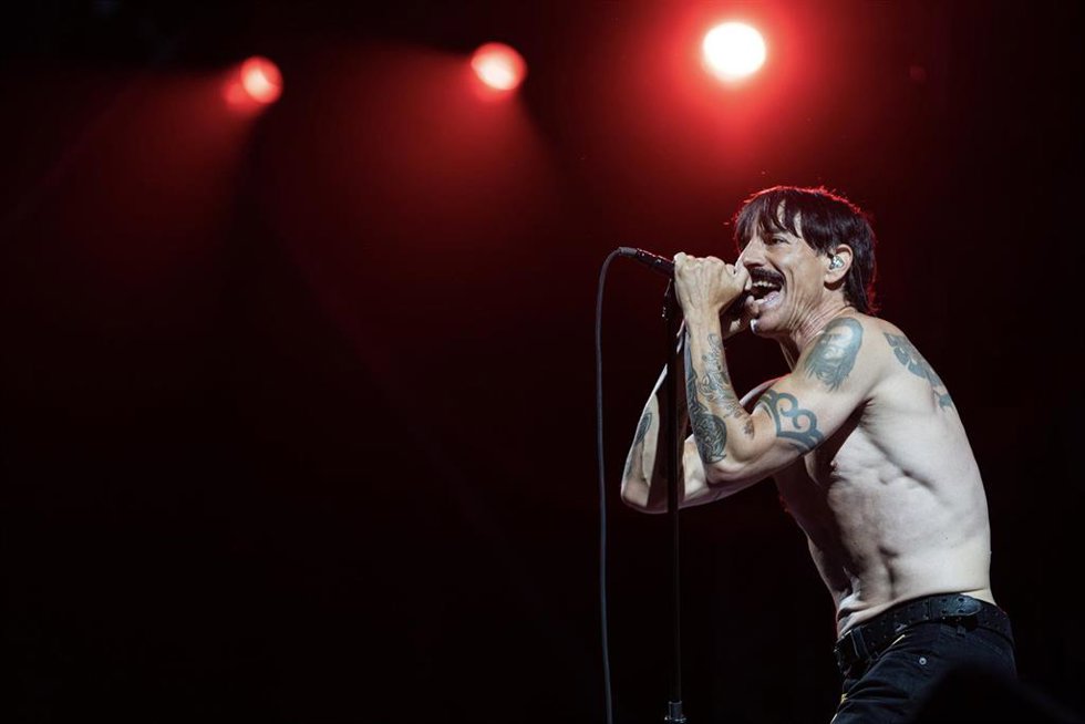Anthony Kiedis, cantante de la banda Red Hot Chili Peppers, durante el concierto en Barcelona
