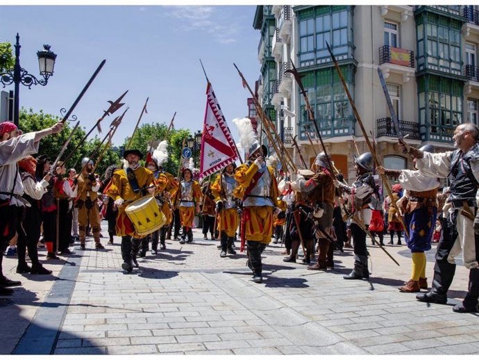 Los 'Héroes del Revellín' en una actividad durante las fiestas de San Bernabé