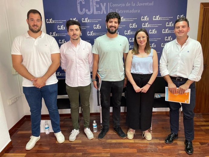 El Consejo de la Juventud de Extremadura presenta los datos del Observatorio de Emancipación Juvenil