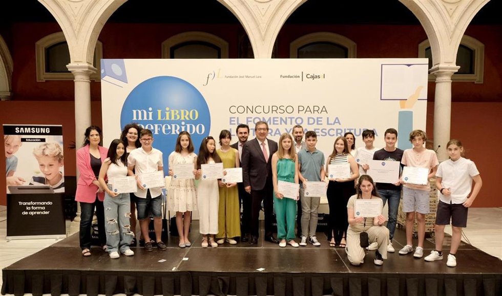 Entregados en Sevilla los premios del certamen para el fomento de la lectura 'Mi libro preferido'