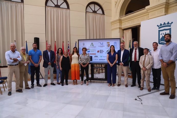 Málaga presenta la cita que reunirá a deportistas de maxibasket, categoría de baloncesto para mayores de 30 años.