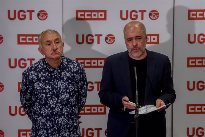 El secretario general de la Unión General de Trabajadores (UGT), Pepe Álvarez y el secretario general de Comisiones Obreras (CCOO), Unai Sordo, en una imagen de archivo.
