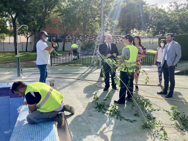Estrella durante su encuentro con jóvenes contratados con cargo a la ITI