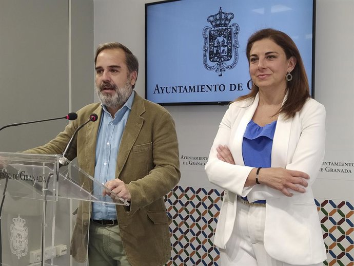 Jacobo Calvo y Raquel Ruz